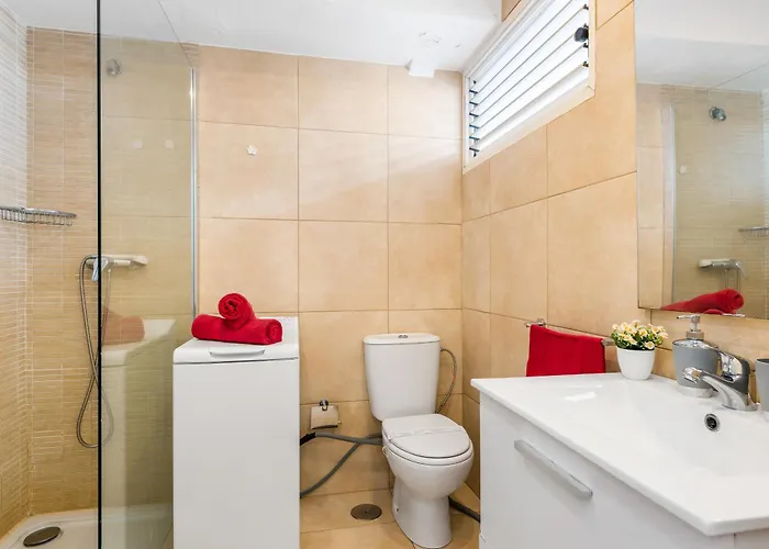 302 Ponderosa Amazing Location