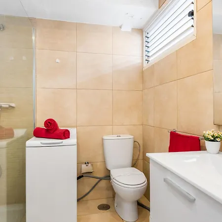 302 Ponderosa Amazing Location